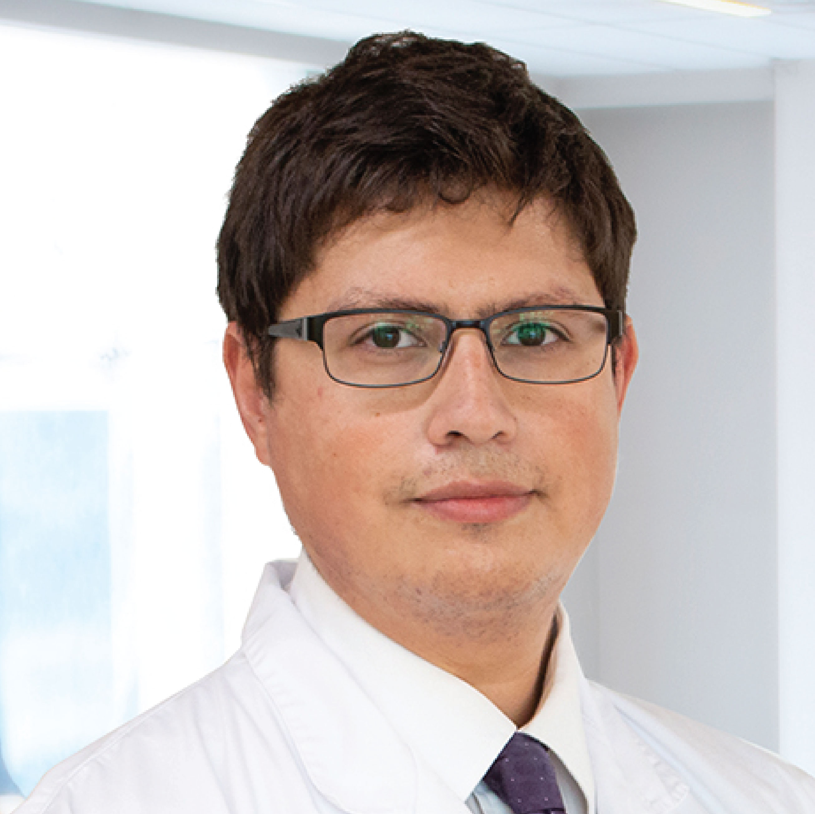 Dr Cristian Bachelet